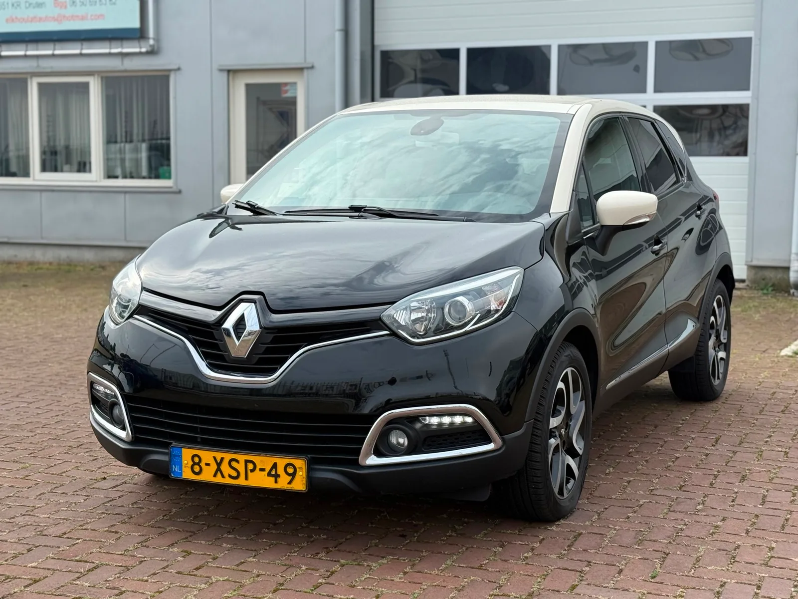 Renault Captur (2014) — foto 1