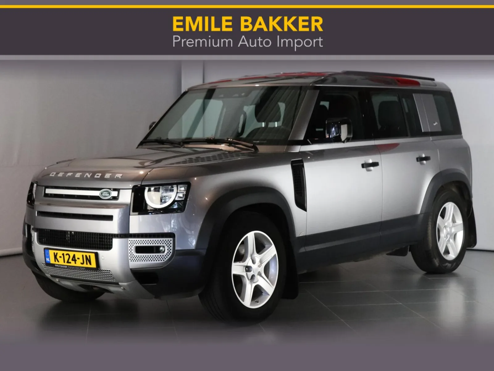 Land Rover Defender (2021) — foto 1