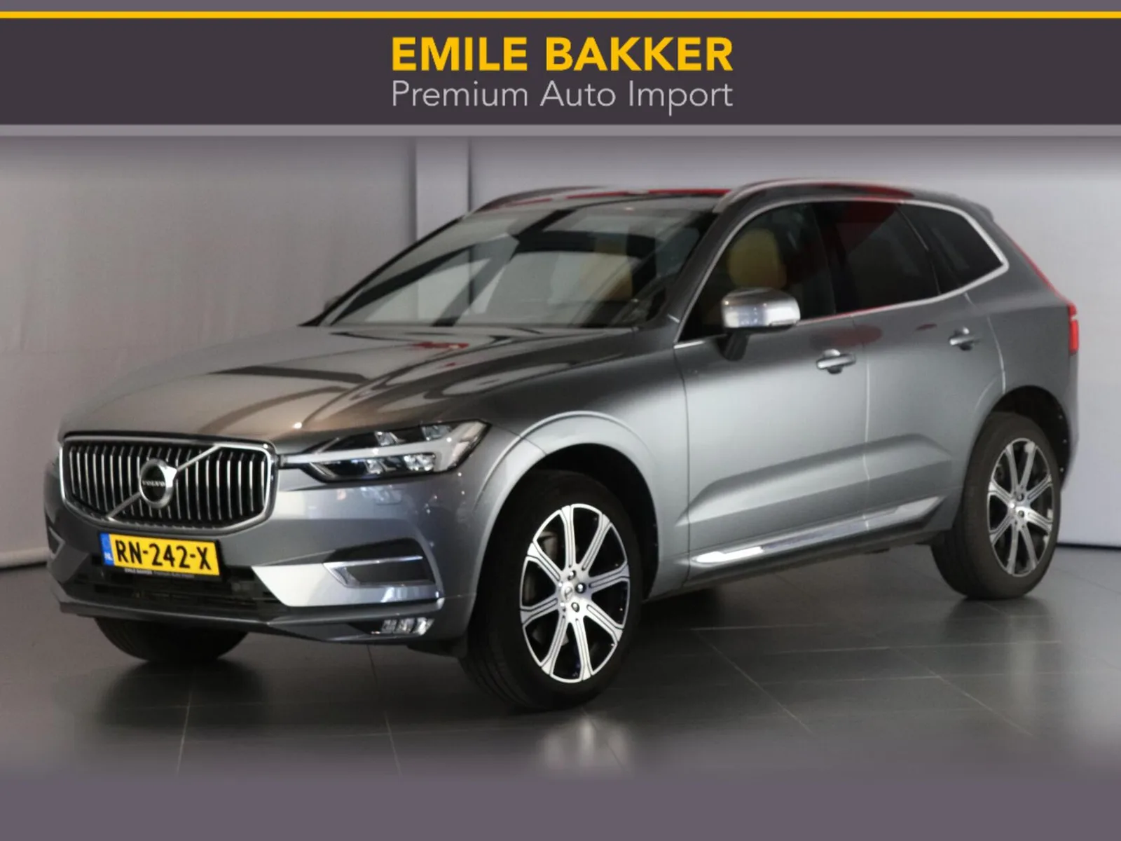 Volvo XC60 (2018) — foto 1