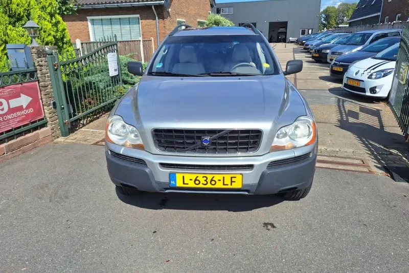 Volvo XC90 (2003)