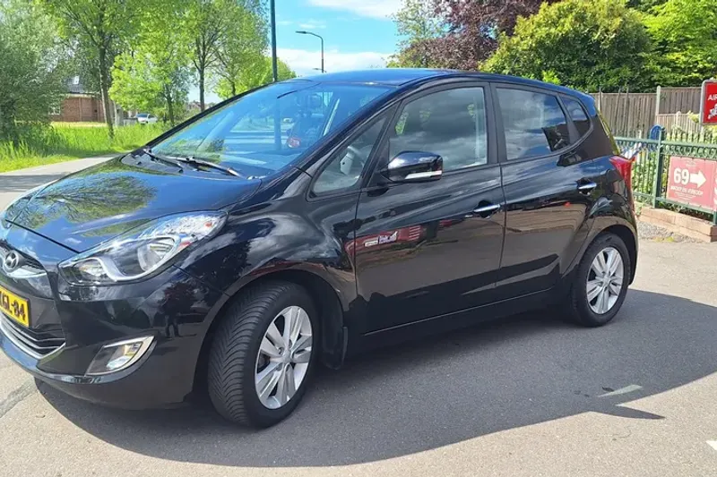 Hyundai ix20 (2013)