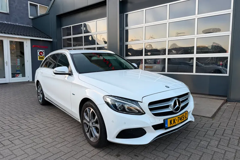 Mercedes-Benz C-Klasse (2016)