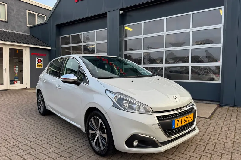 Peugeot 208 (2019)