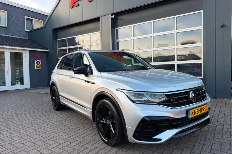 Volkswagen Tiguan (2021)