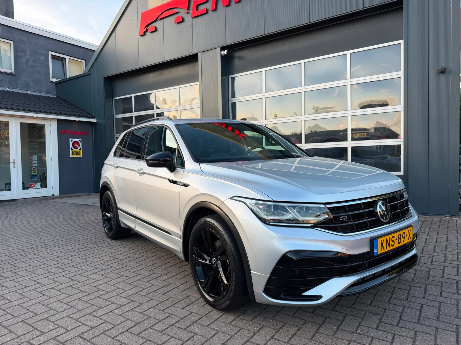 Volkswagen Tiguan (2021) — foto 1