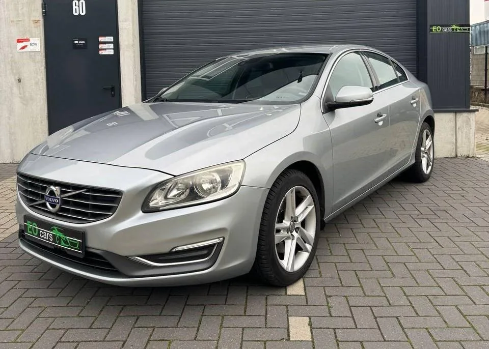 Volvo S60 (2013) — foto 1