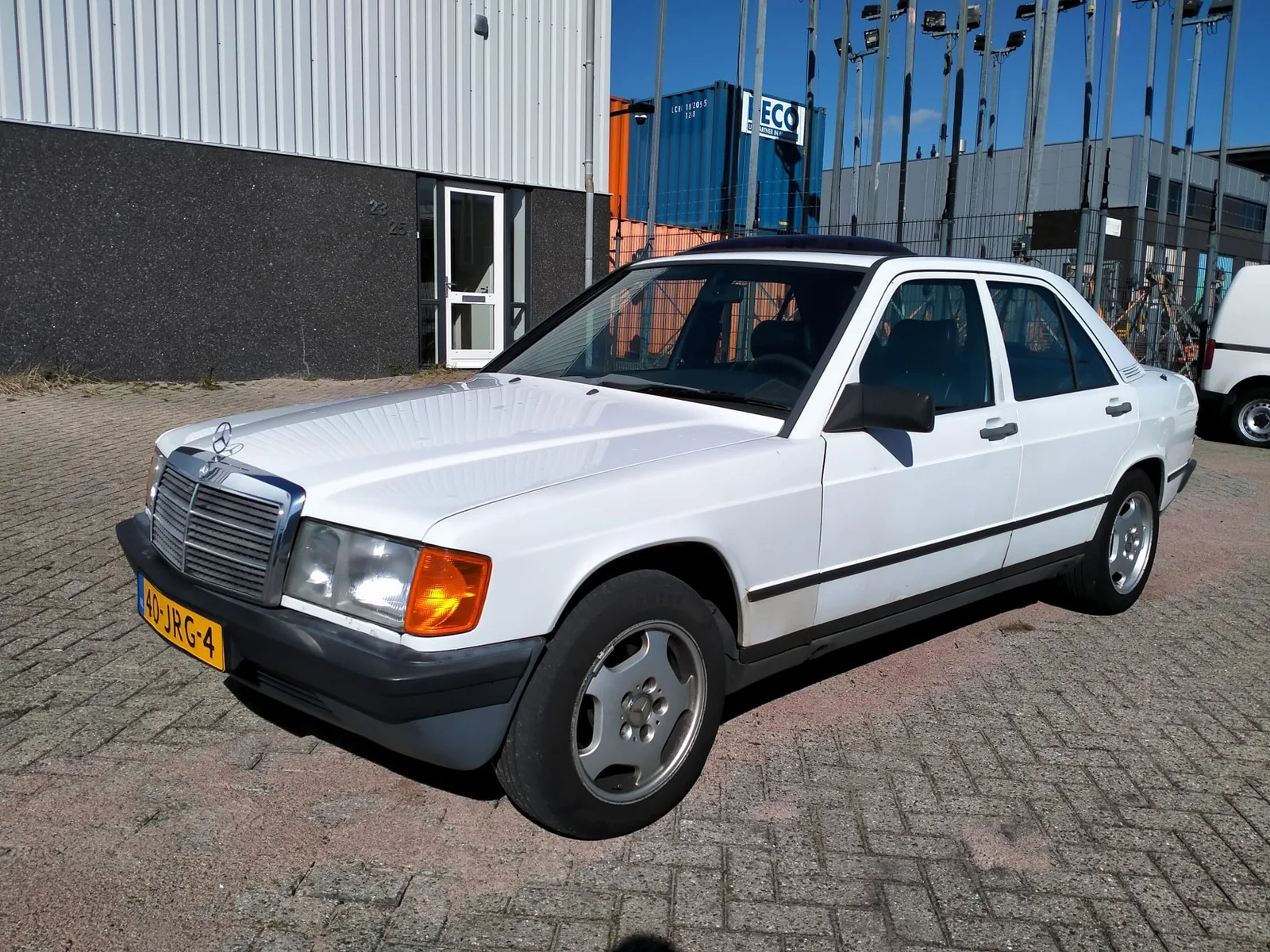 Mercedes-Benz 190-Serie (1986) — foto 1