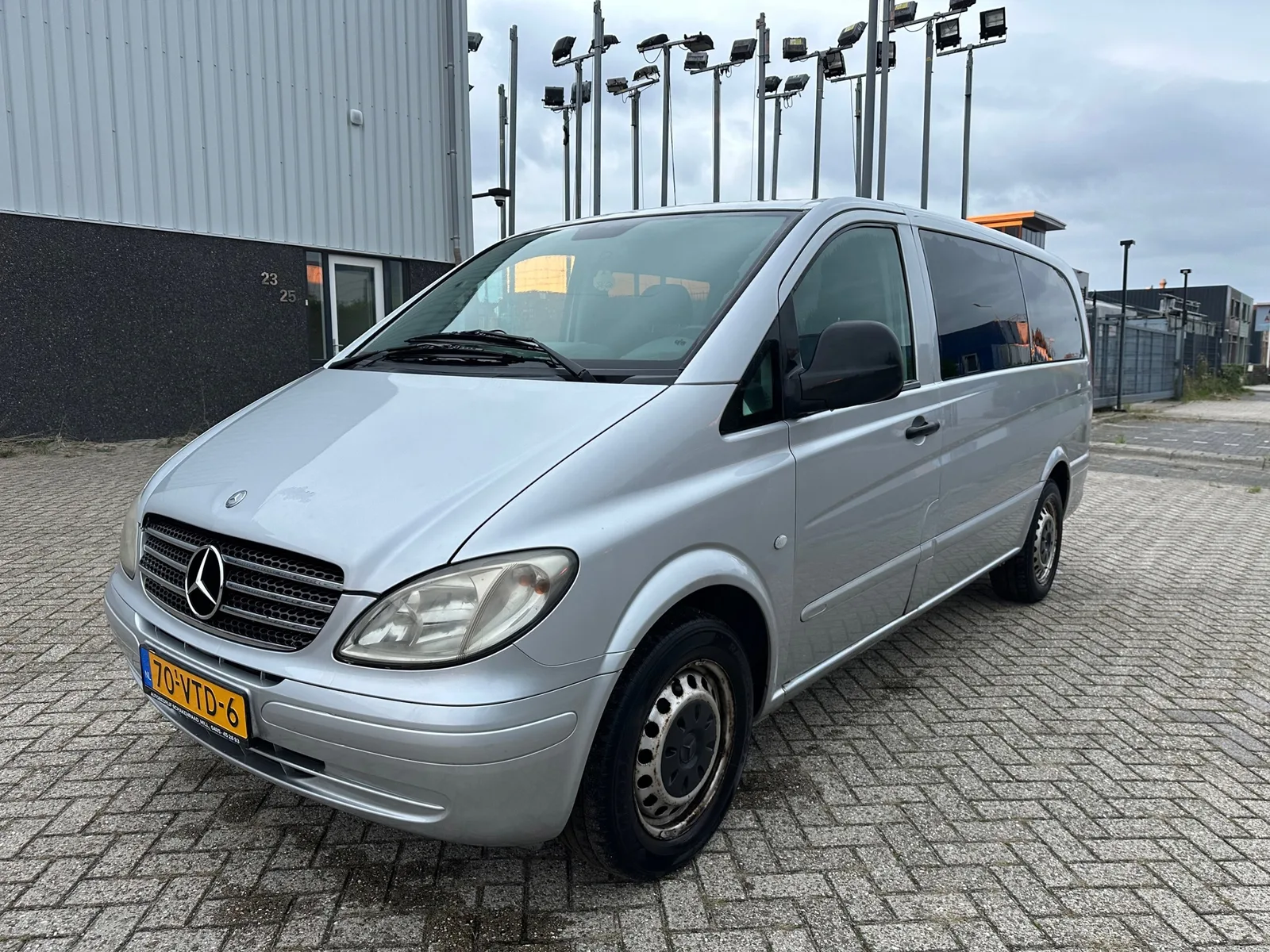 Mercedes-Benz Vito (2005) — foto 1