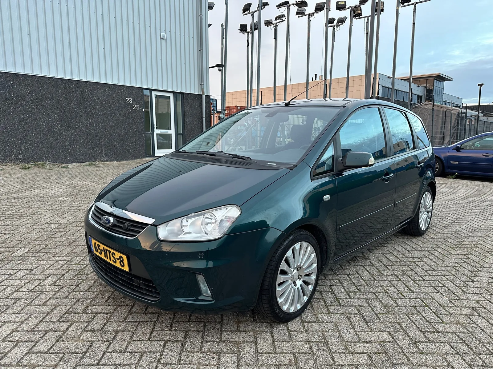 Ford C-Max (2009) — foto 1
