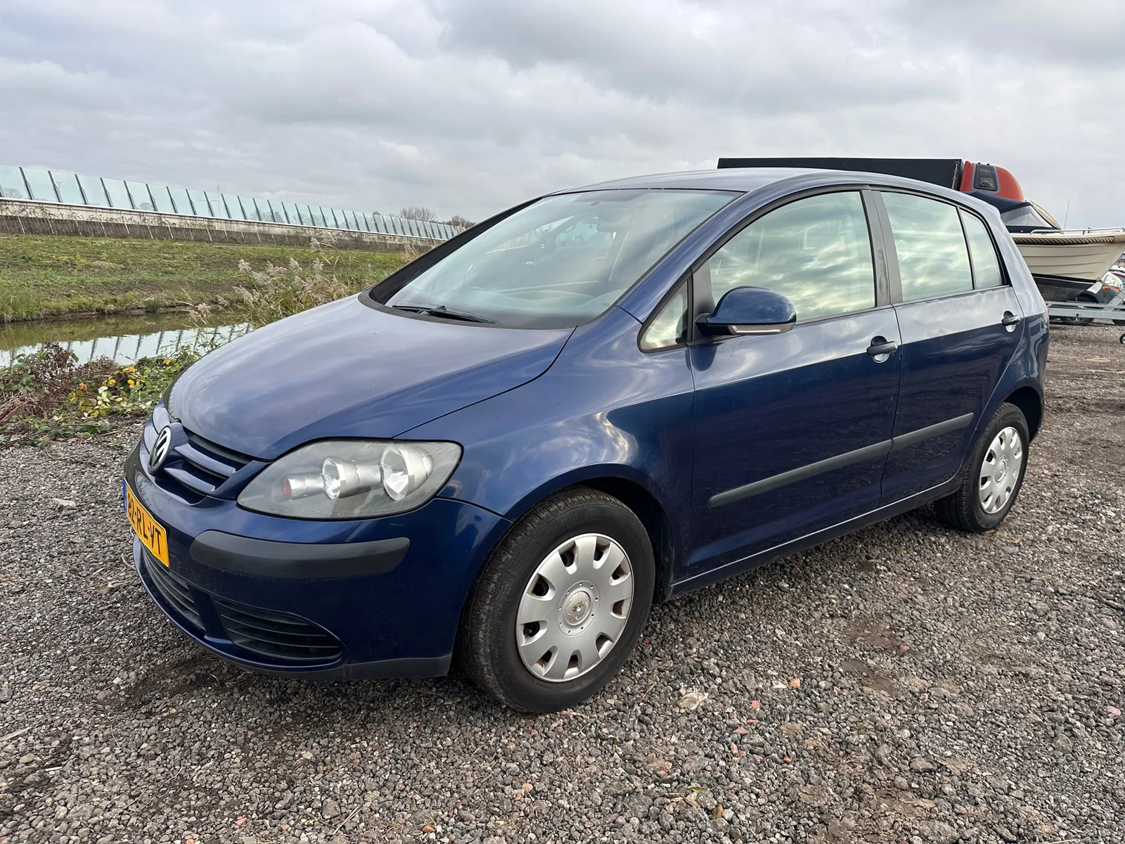 Volkswagen Golf Plus (2005) — foto 1