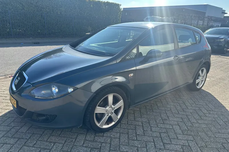 SEAT Leon (2007)