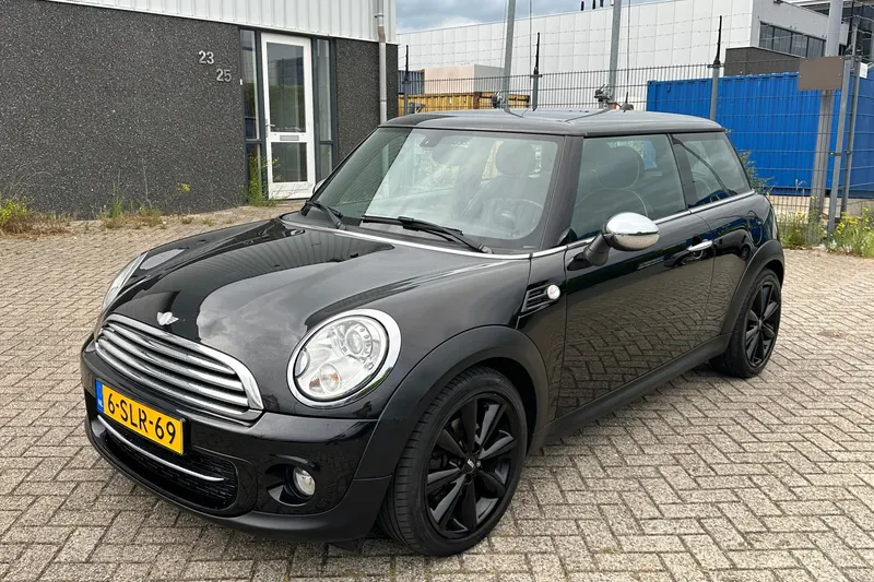 MINI Cooper (2013)