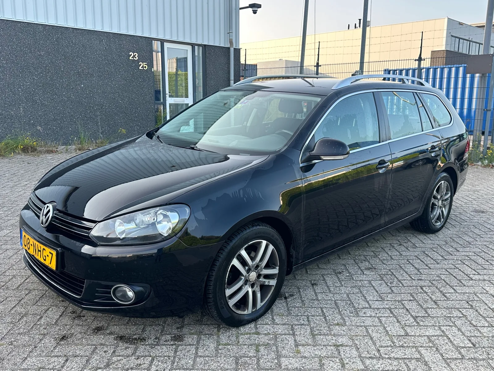 Volkswagen Golf (2010) — foto 1