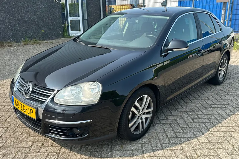 Volkswagen Jetta (2007)