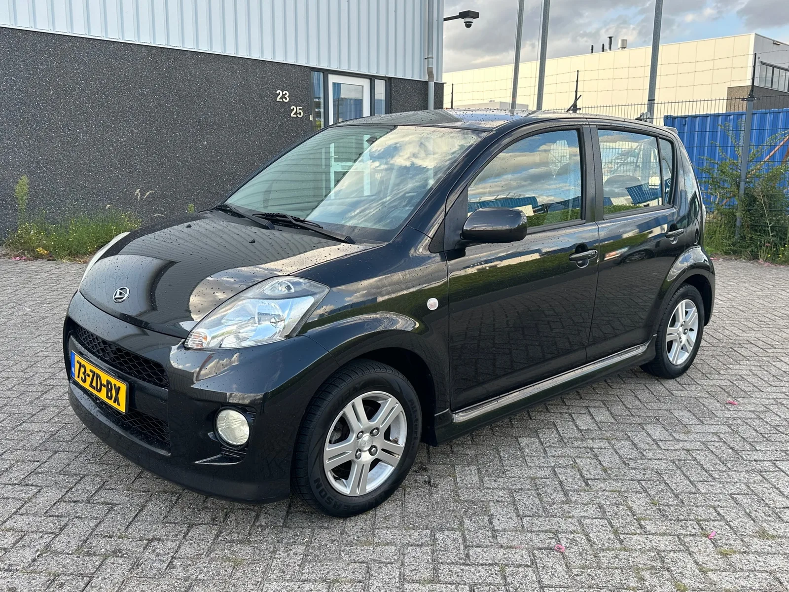 Daihatsu Sirion 2 (2008) — foto 1