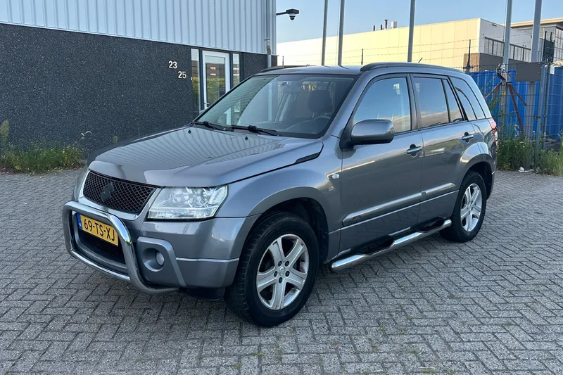 Suzuki Grand Vitara (2007)