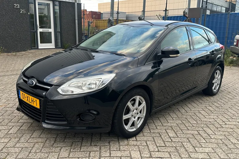 Ford Focus (2012)