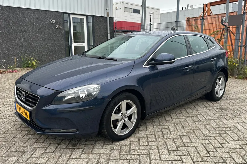 Volvo V40 (2014)