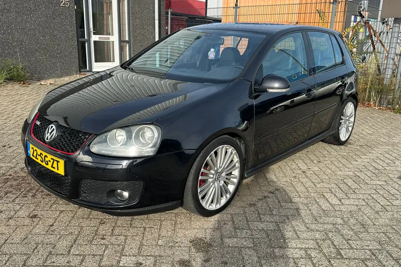 Volkswagen Golf (2006)