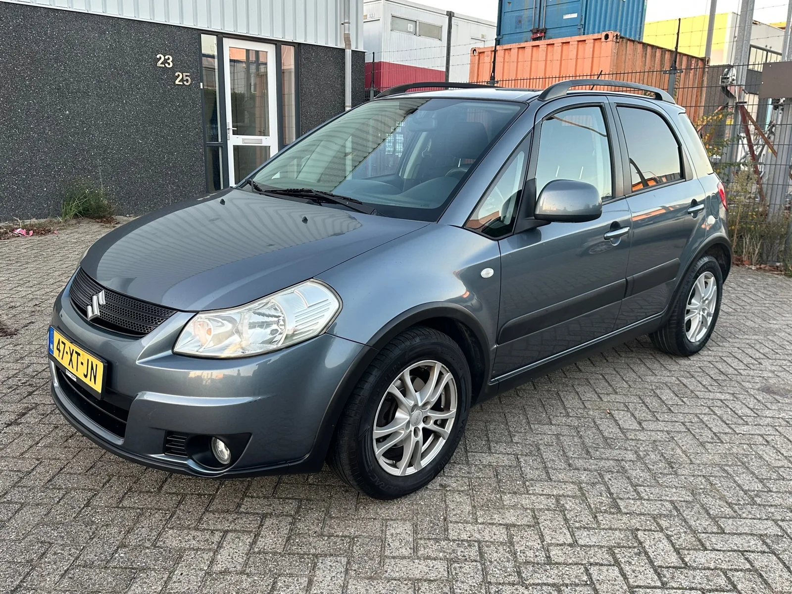 Suzuki SX4 (2007) — foto 1