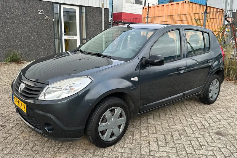 Dacia Sandero (2010)