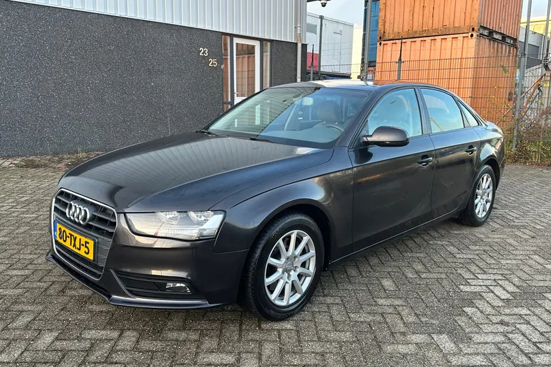 Audi A4 (2012)