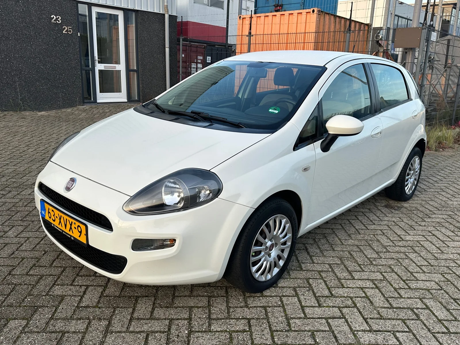 Fiat Punto (2012) — foto 1