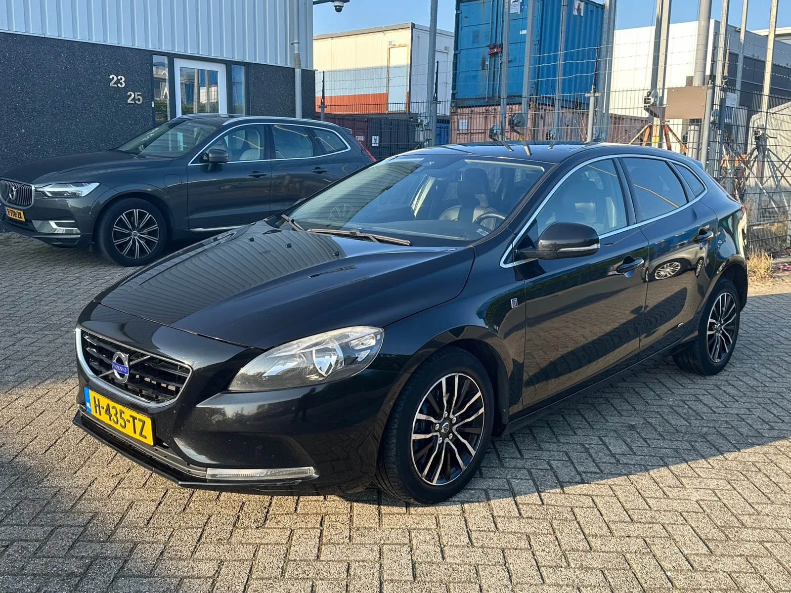 Volvo V40 (2016) — foto 1