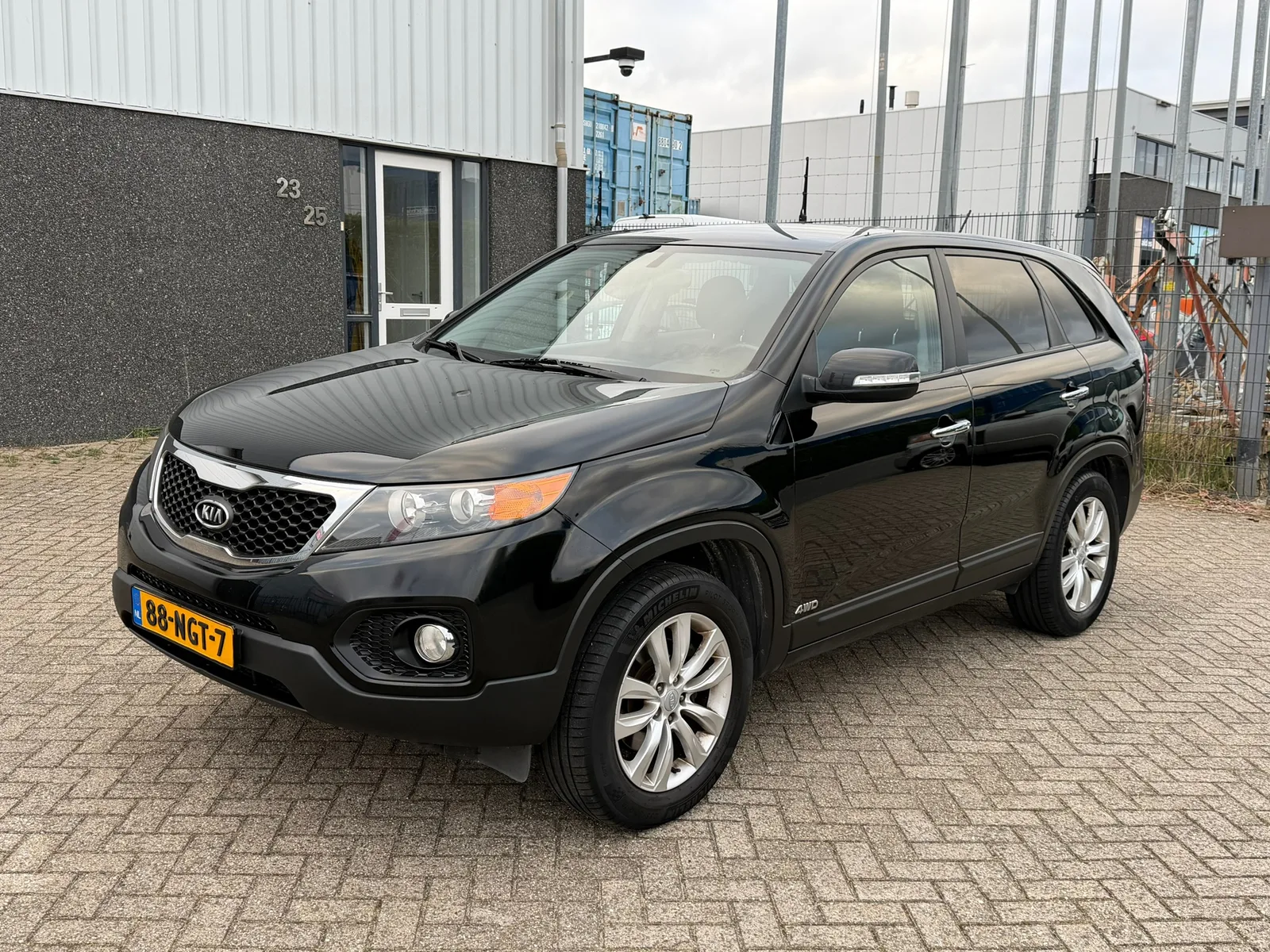 Kia Sorento (2010) — foto 1
