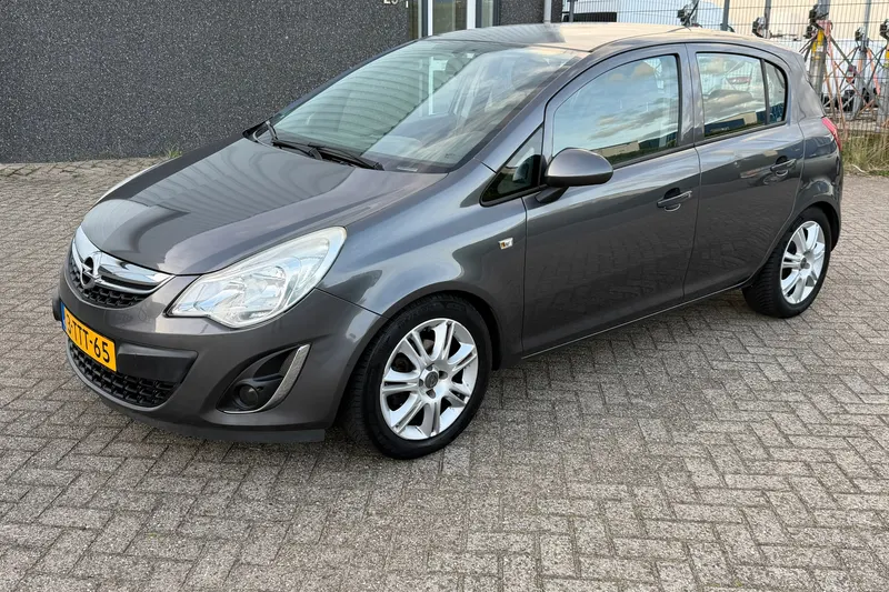Opel Corsa (2011)