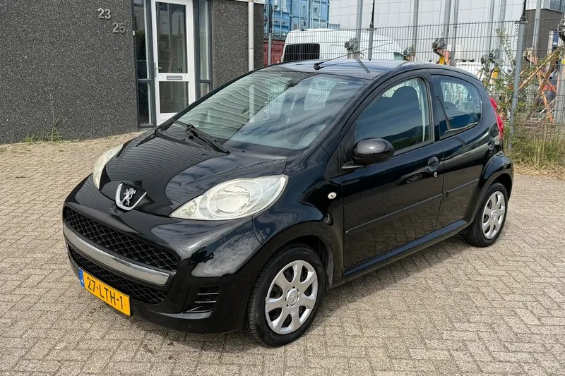 Peugeot 107 (2010)