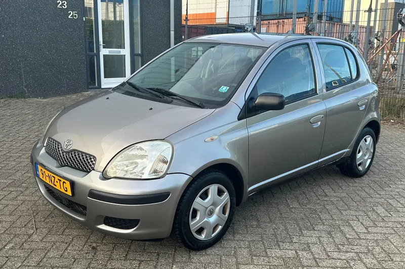Toyota Yaris (2004)