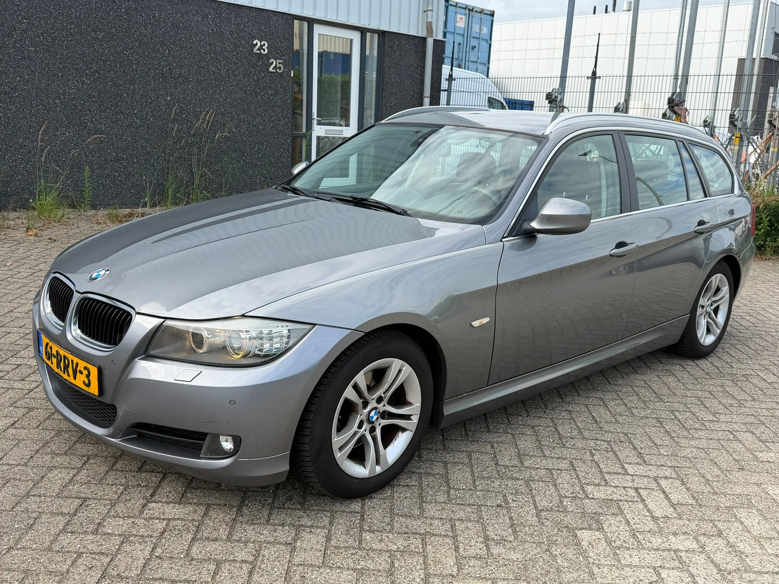 BMW 3-Serie (2011) — foto 1