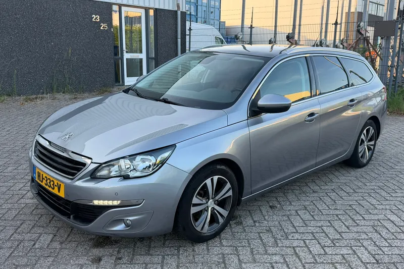 Peugeot 308 (2015)