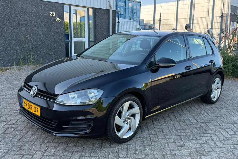 Volkswagen Golf (2013)