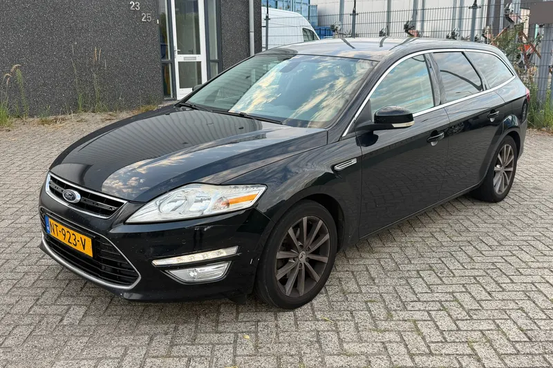 Ford Mondeo (2012)