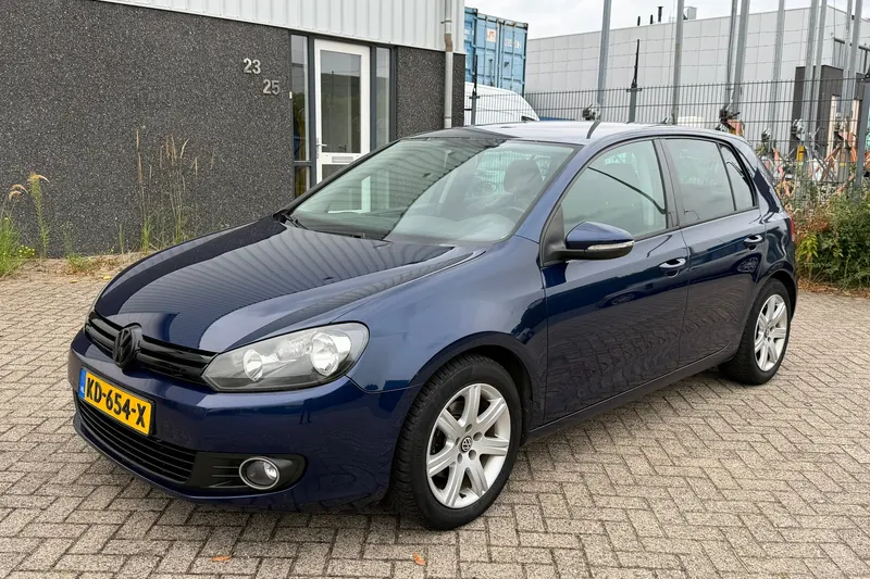 Volkswagen Golf (2010)