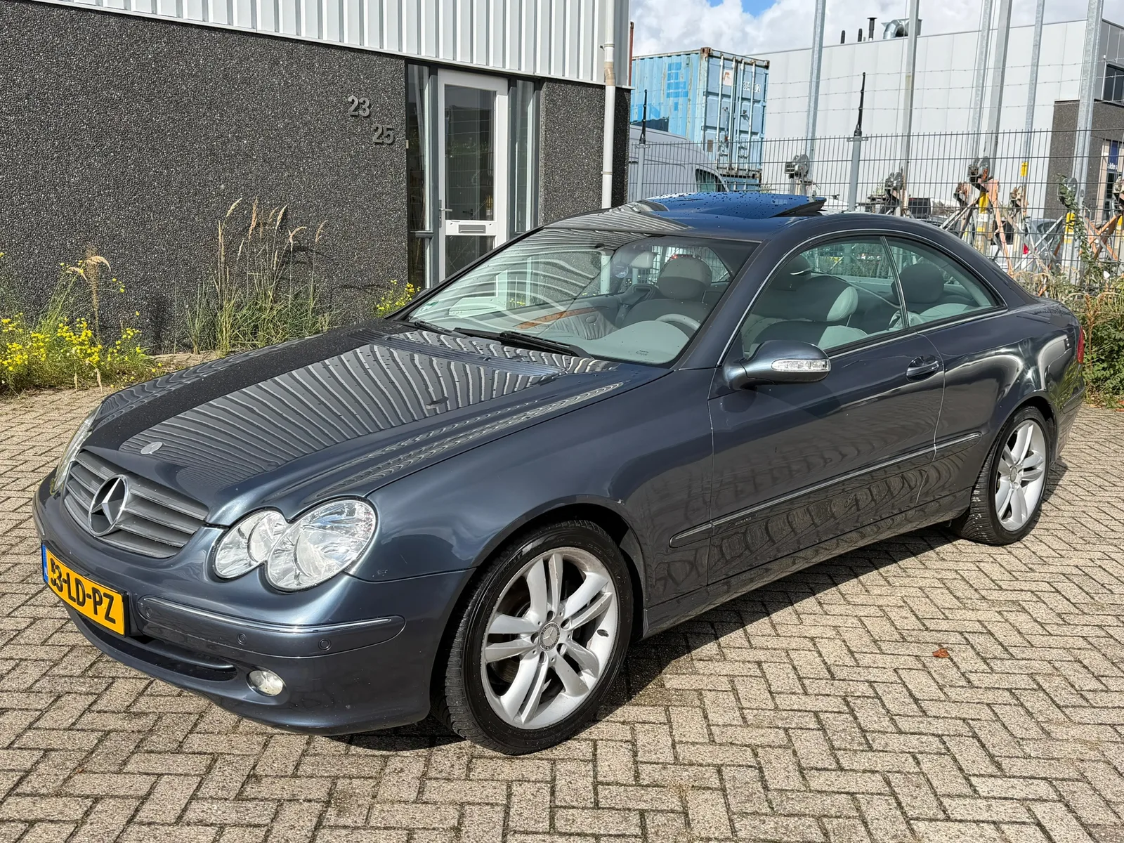 Mercedes-Benz CLK-Klasse (2002) — foto 1
