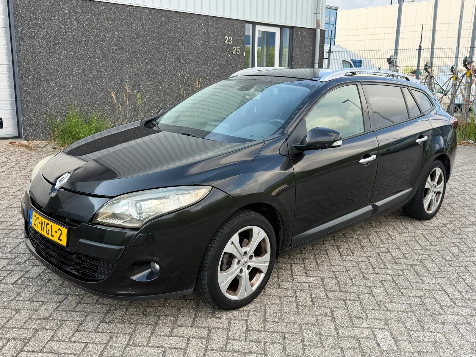 Renault Mégane (2010) — foto 1