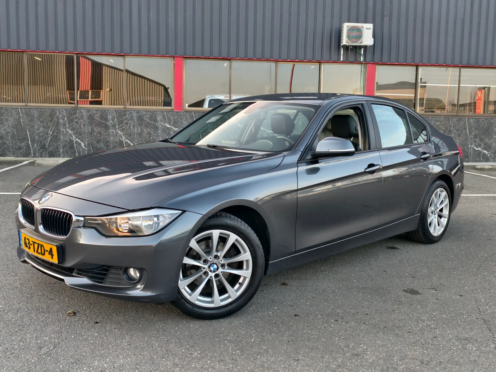 BMW 3-Serie (2012) — foto 1