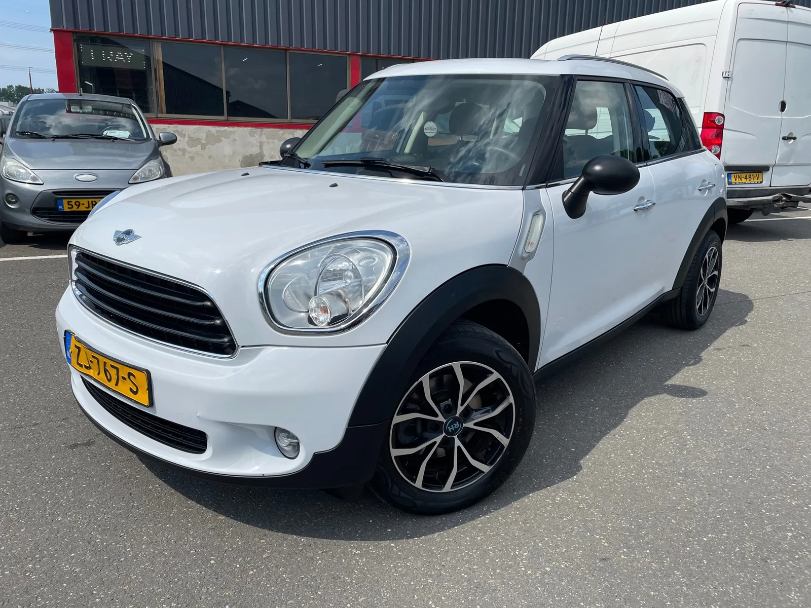 MINI Countryman (2014) — foto 1