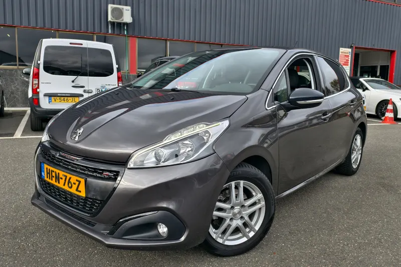 Peugeot 208 (2019)