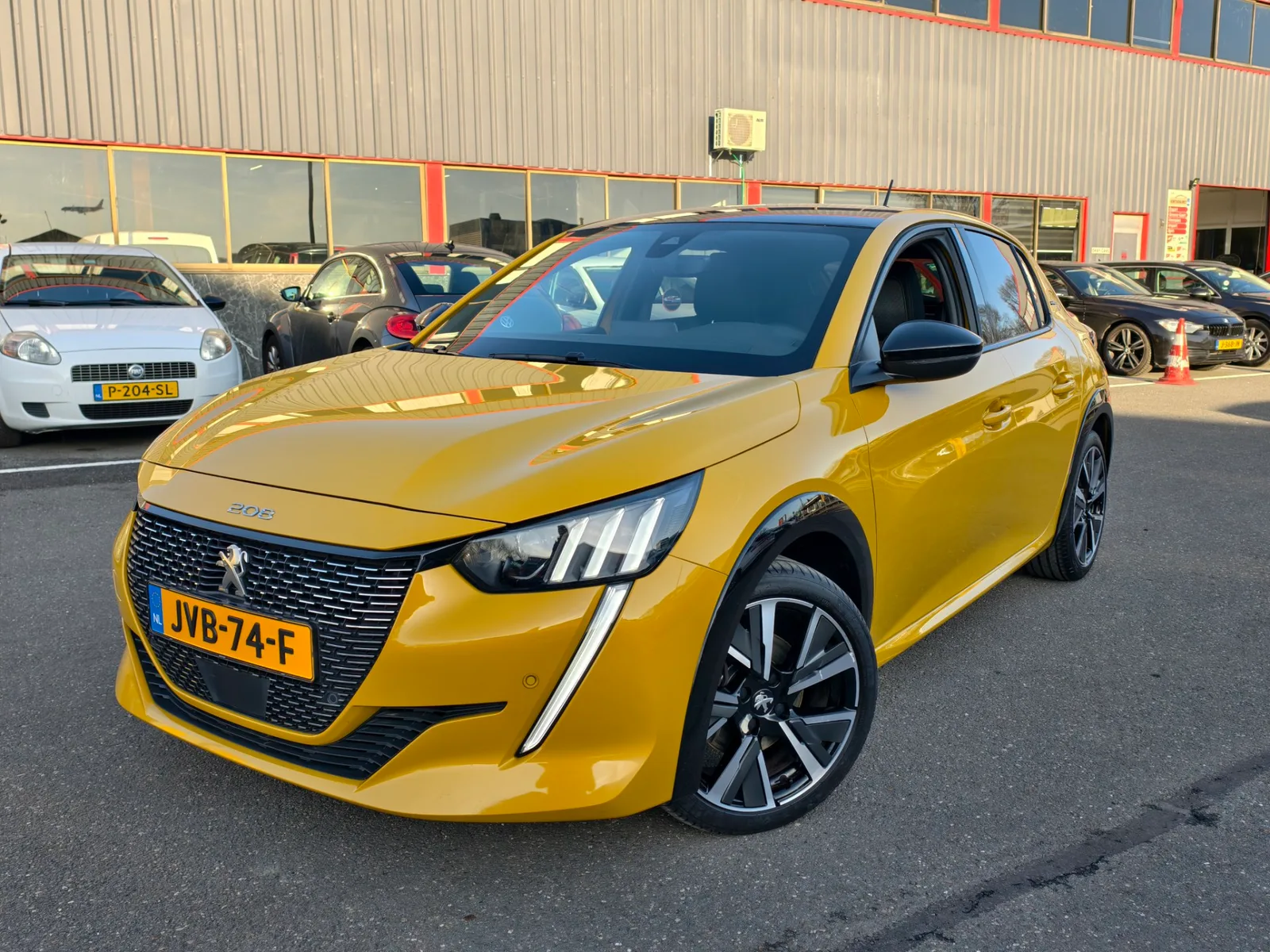 Peugeot 208 (2020) — foto 1