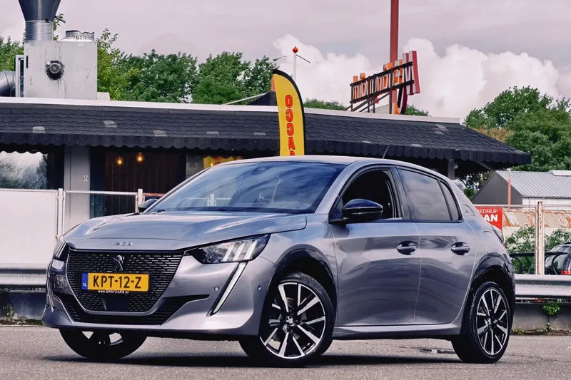 Peugeot 208 (2021)