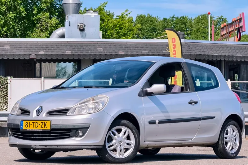 Renault Clio (2006)