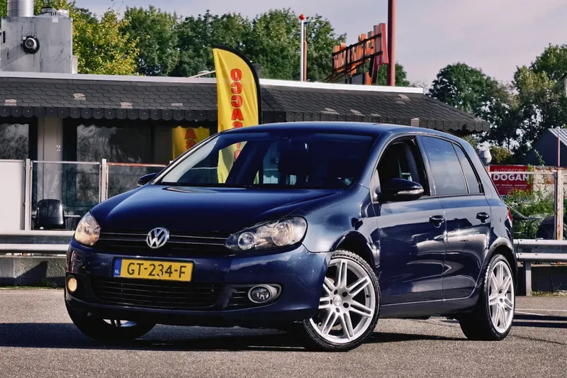 Volkswagen Golf (2011)