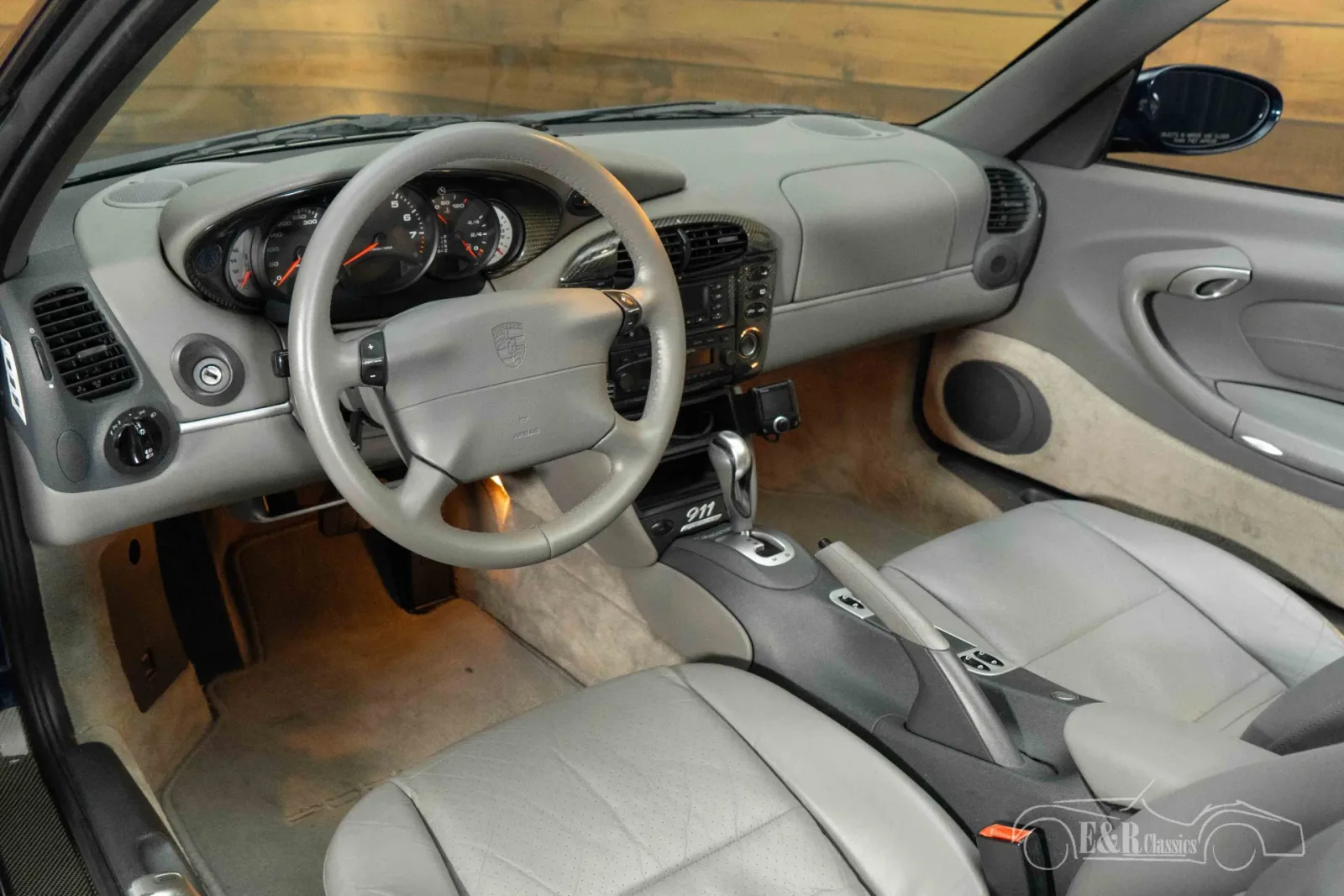 Porsche 911 (1999) — foto 1
