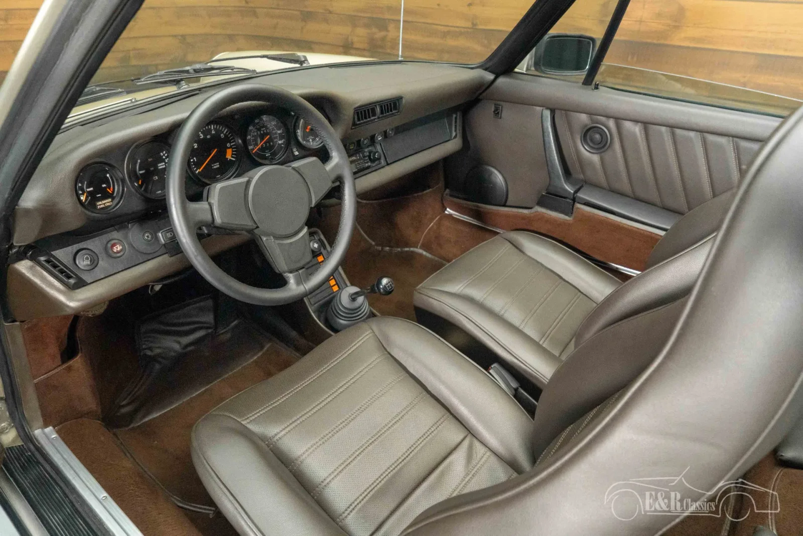 Porsche 911 (1983) — foto 1