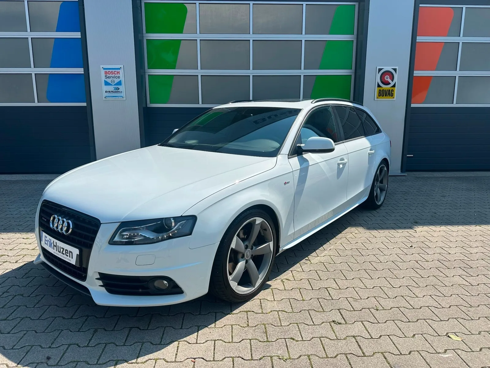 Audi A4 (2011) — foto 1
