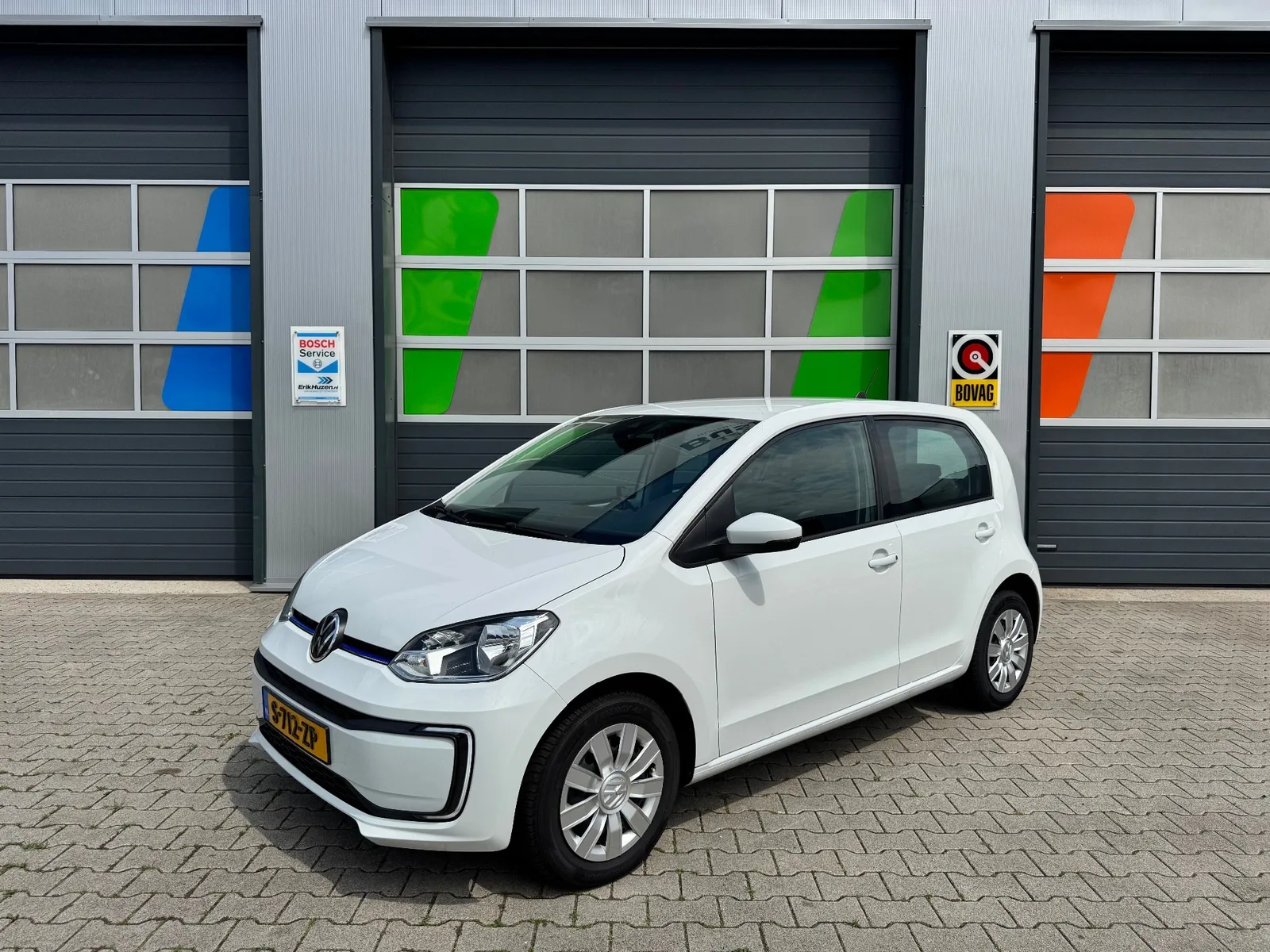 Volkswagen Up (2020) — foto 1